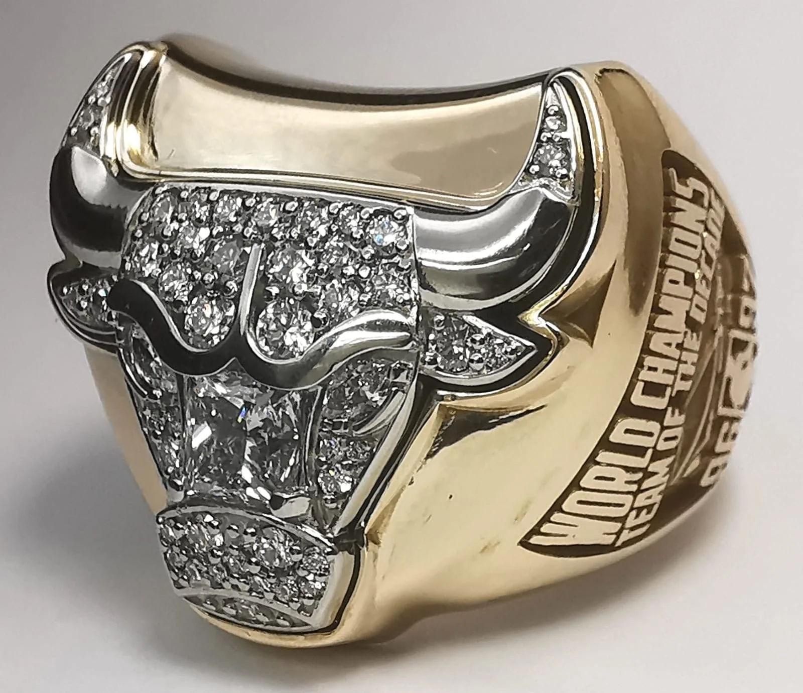 1997 Chicago Bulls NBA Championship Ring - Image 5