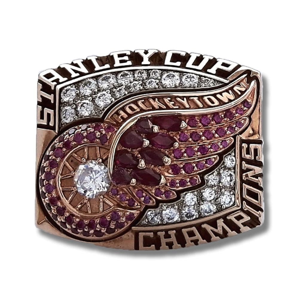 2002 Detroit Red Wings Stanley Cup Prototype Ring - Image 4